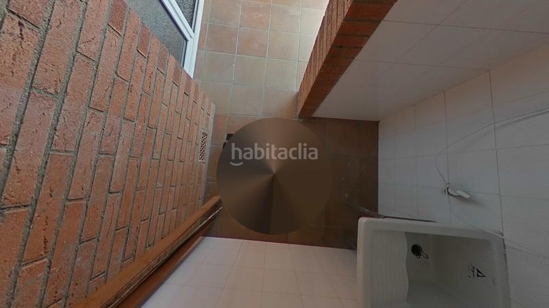 Foto cfcef976-ccc8-4d61-9cc2-ad146179f31f. Dúplex solvia inmobiliaria dúplex en Eixample Sud-Migdia Girona