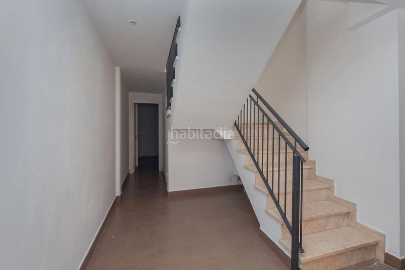 Foto 13109ea6-b5bd-4dd0-9068-42f7d709755a. Zweistöckige wohnung in Centro Ciudad Paterna