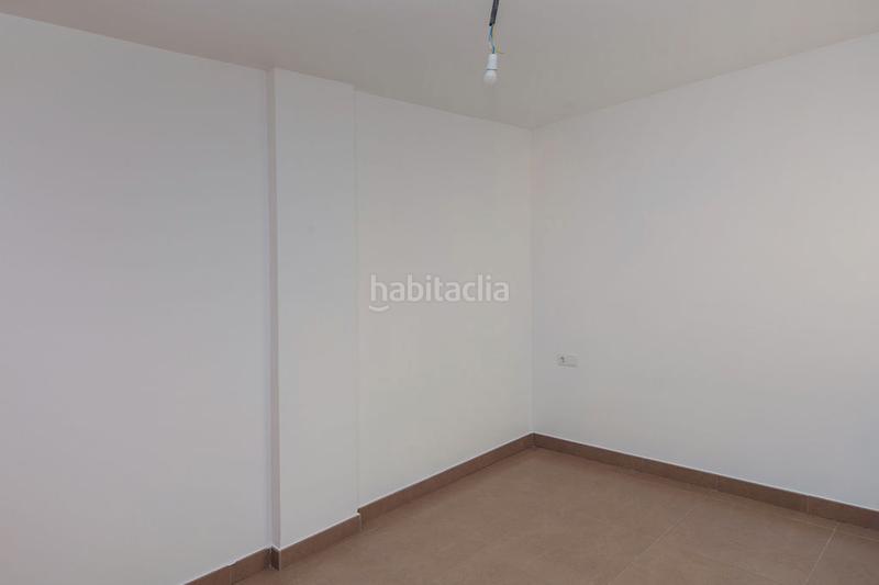 Foto 9b80f0dd-930f-4a7a-8d7d-5576414df462. Zweistöckige wohnung in Centro Ciudad Paterna