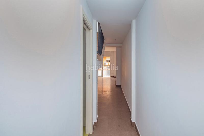 Foto e2b3a1e0-9435-456b-b718-6f7e192751f2. Zweistöckige wohnung in Centro Ciudad Paterna