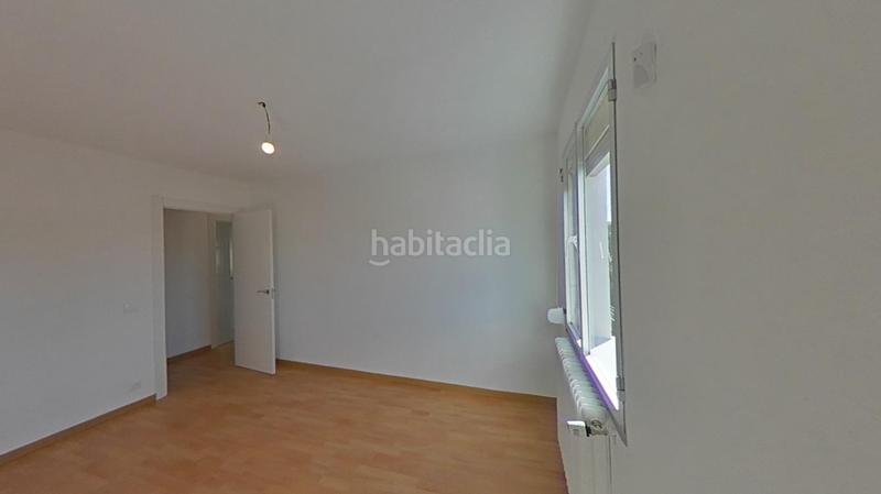 Foto a94f24a6-4d1f-412e-b695-58ba04919d1a. Alquiler piso solvia inmobiliaria piso en Opañel Madrid