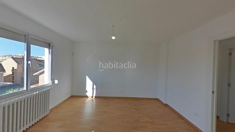 Foto a4ff19bf-199c-4aa6-8e03-a3996a79ea22. Location appartement avec chauffage dans Opañel Madrid