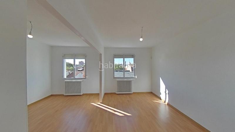 Foto 0a1271fe-315b-4e43-a3ea-f2b9a0c38c3a. Rent flat with heating in Opañel Madrid