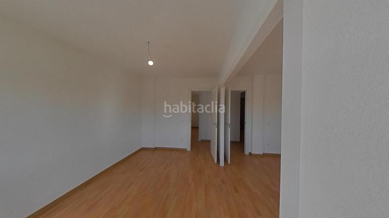 Foto 67927ef5-dcf0-403c-aef0-41f5a2d8f89e. Rent flat with heating in Opañel Madrid