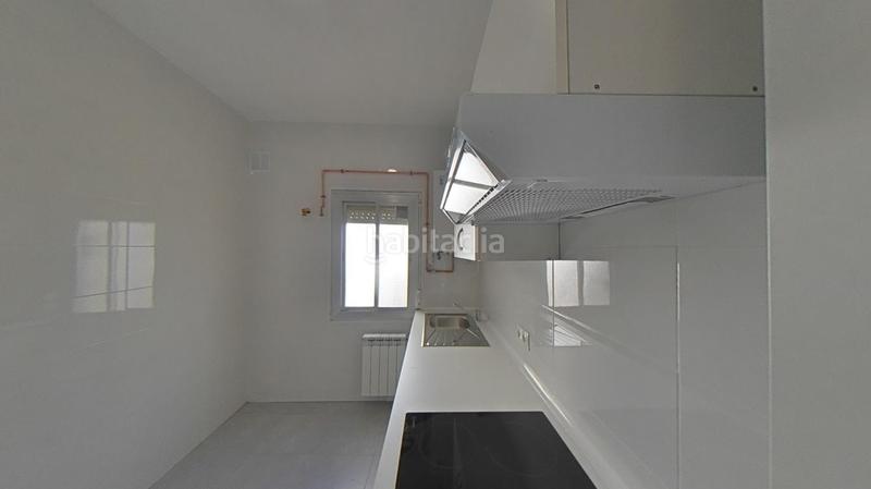 Foto 90b28daa-0e0c-4d80-916d-2409691019c1. Rent flat with heating in Opañel Madrid