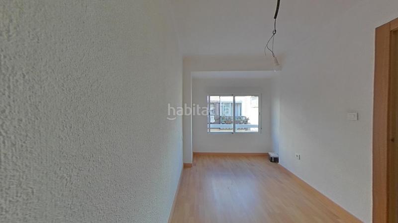 Foto 3cbb61b0-8a54-4175-b346-de1f82e2bf62. Lloguer pis a Carolinas Altas Alicante