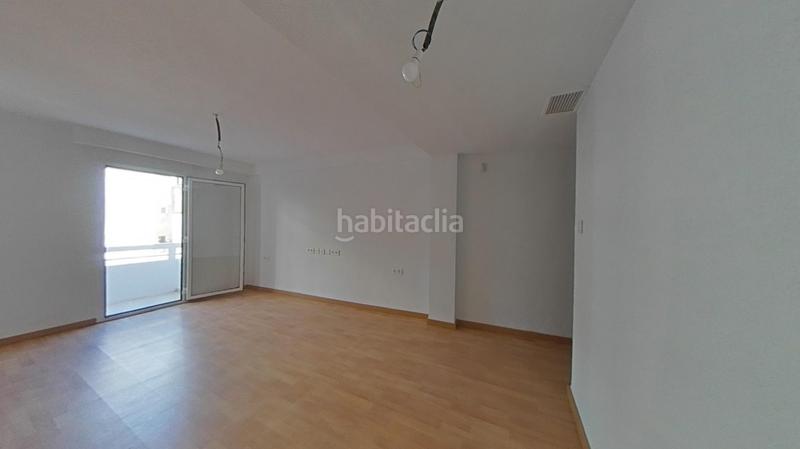 Foto 7fd264d0-9405-4266-a96d-ff01575ca072. Lloguer pis a Carolinas Altas Alicante