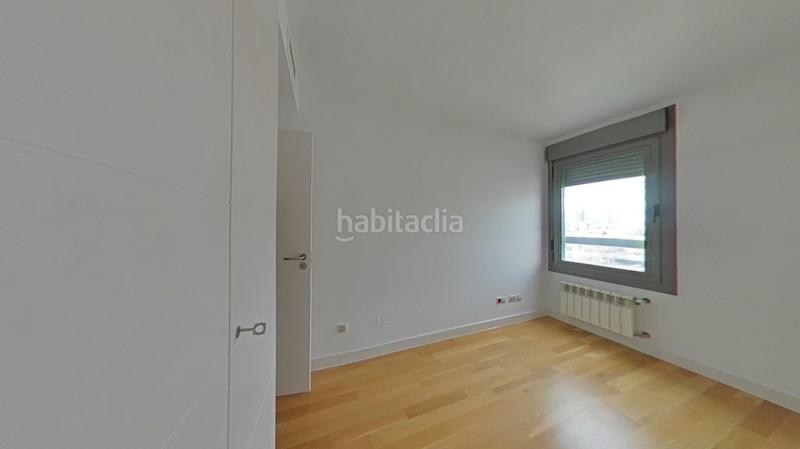 Foto 362789fc-b81f-42e0-a236-ddb7e3dc4ae2. Flat with pool in San Juan Bautista Madrid