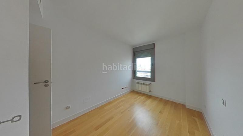 Foto e4c74019-48f5-4f7f-ae14-c11734321209. Flat with pool in San Juan Bautista Madrid