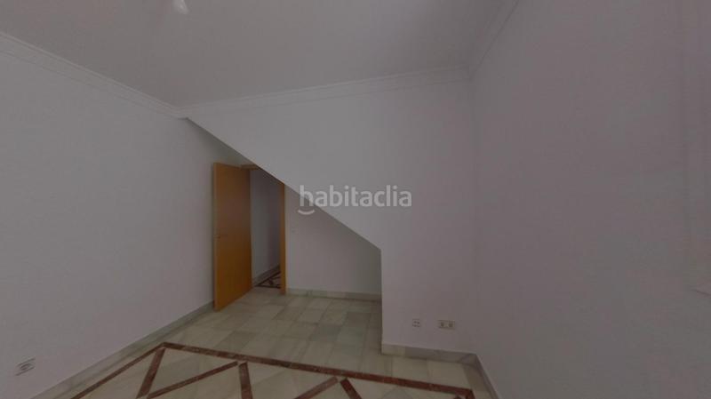 Foto 02ccf524-2998-452d-b7c8-934a588a3965. Dúplex amb piscina a Nueva Andalucía centro Marbella