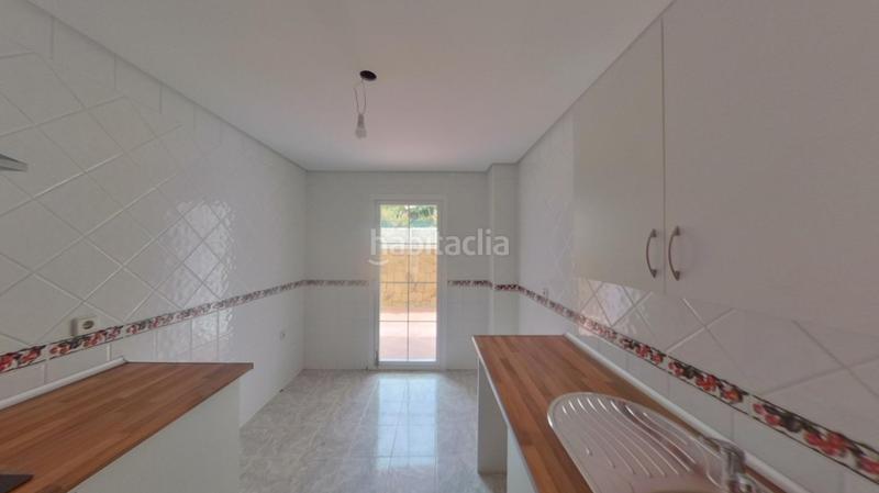 Foto 6812f854-8497-4365-b328-a9d6e69faa34. Dúplex amb piscina a Nueva Andalucía centro Marbella