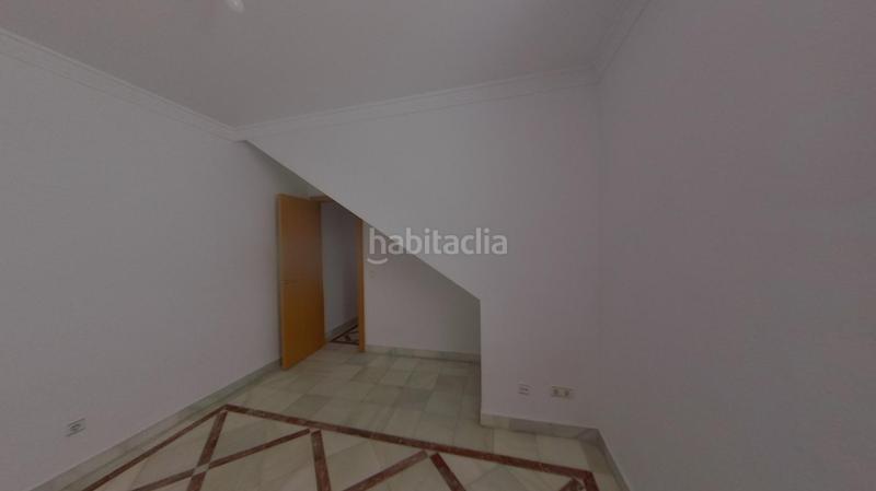 Foto a4ec76a4-bb3b-4e88-8248-ba073bf60641. Dúplex amb piscina a Nueva Andalucía centro Marbella