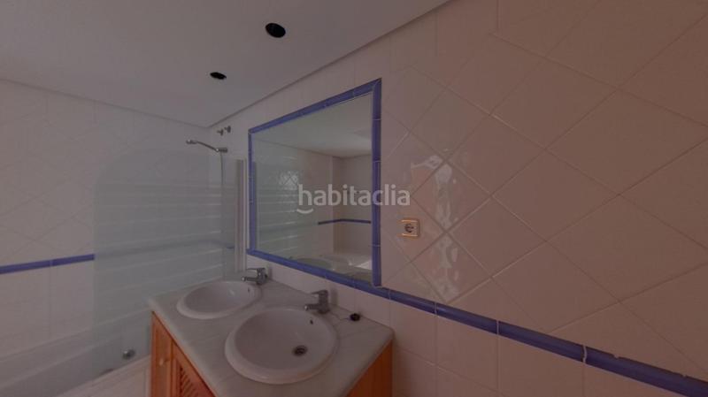 Foto f2f248b1-0526-4b12-b789-35d20762c223. Dúplex amb piscina a Nueva Andalucía centro Marbella