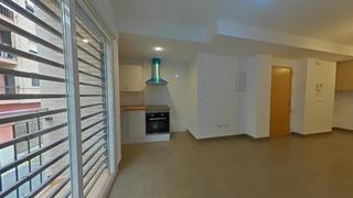 Pis  C/ poeta llorente. Solvia inmobiliaria  piso paterna