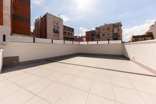 Piso  Carrer de ddac priu. Descubre la exclusividad de nuestro bajo dplex en didac priu