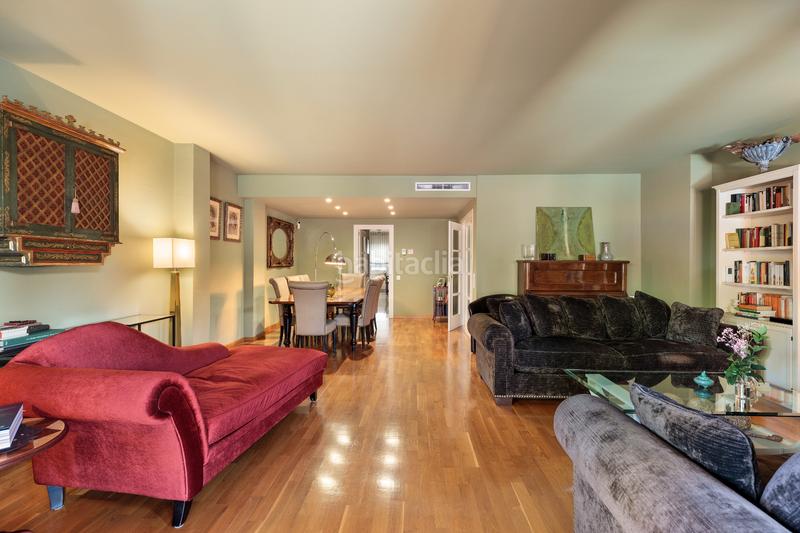 Foto 88c8e9b6-5d89-4229-906a-56512fbb2ee8. Maison jumelée avec chauffage parking piscine dans Mas Duran Sant Quirze del Vallès