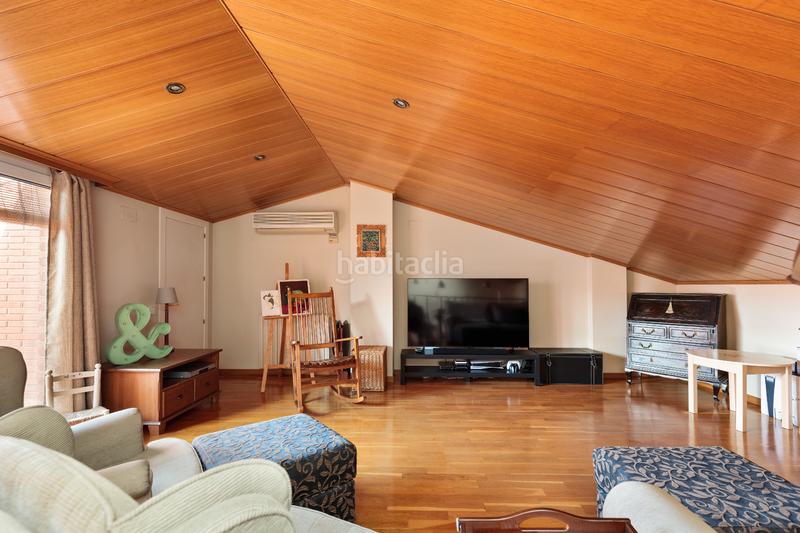 Foto a8e92783-e977-4bd1-b6ea-b432bbc1f31f. Maison jumelée avec chauffage parking piscine dans Mas Duran Sant Quirze del Vallès