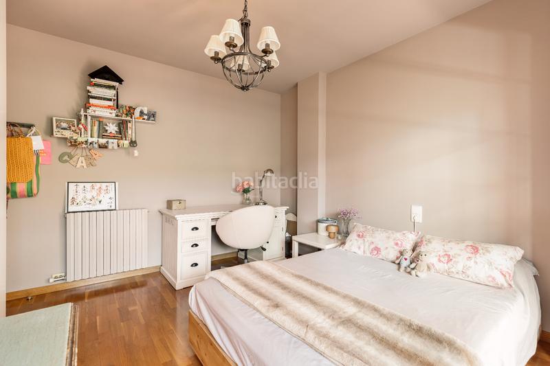 Foto fbf08505-f49a-415a-88af-1366c334c527. Maison jumelée avec chauffage parking piscine dans Mas Duran Sant Quirze del Vallès