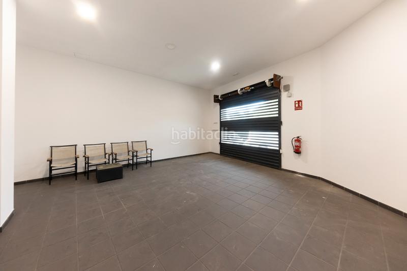 Foto 085d3398-d821-4570-9b01-3400e9f1c1ef. Casa bifamiliare con riscaldamento parcheggio piscina in Viladecans