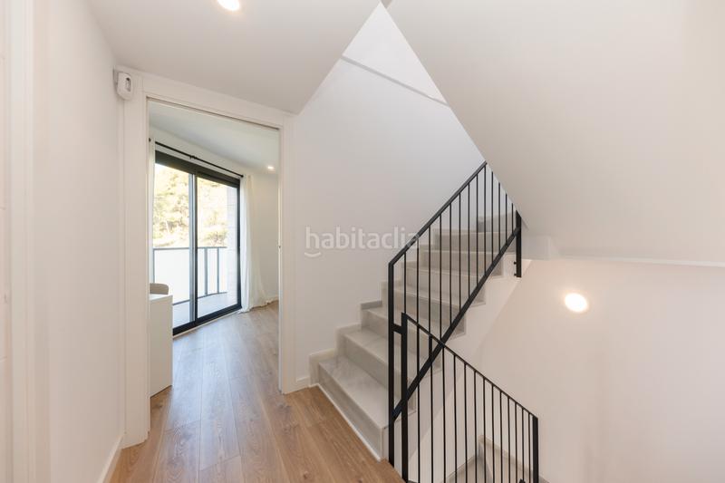 Foto 6302d309-67ba-41a9-af1b-ce7492d61cb3. Casa bifamiliare con riscaldamento parcheggio piscina in Viladecans