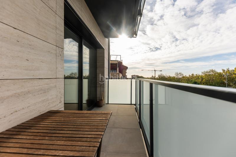 Foto 732f0456-ee8b-4291-9592-4a28621329d2. Casa bifamiliare con riscaldamento parcheggio piscina in Viladecans