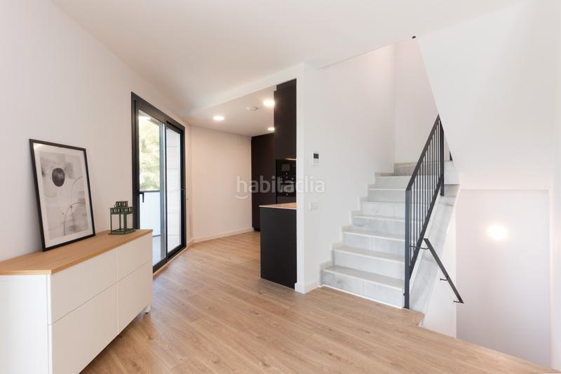 Foto 8d249377-5478-4efb-a11b-3261ec8baaeb. Casa bifamiliare con riscaldamento parcheggio piscina in Viladecans