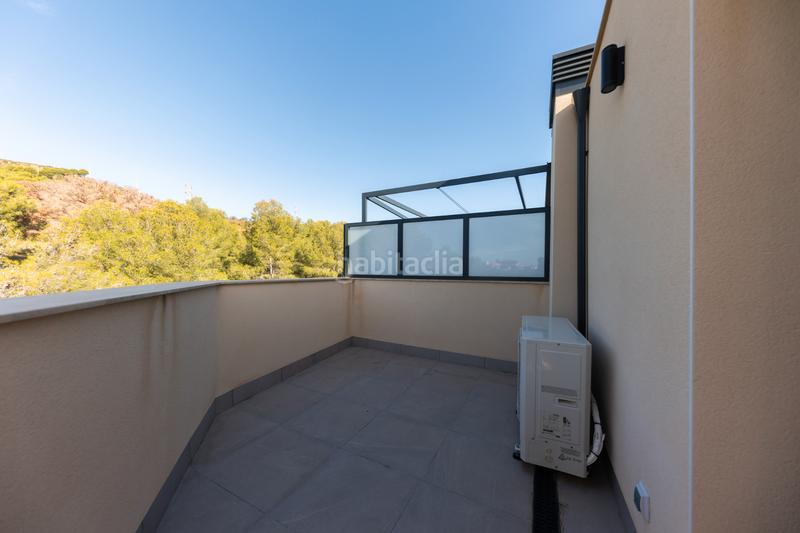 Foto 8dcb503a-79ff-46a4-a5c2-020242850b2b. Casa bifamiliare con riscaldamento parcheggio piscina in Viladecans