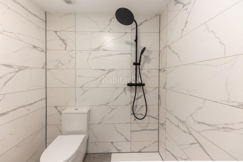 Foto e885d307-9fee-46c9-b464-ac05192b2f8b. Casa bifamiliare con riscaldamento parcheggio piscina in Viladecans