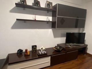 Pis  Calle luis valenzuela. Piso reformado 2 dormitorios, 1 baño en zona jesus rescatado  co