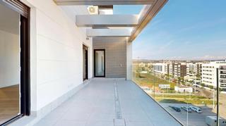 tic  Donantes de organos. Atico duplex, 4 dormitorios, 2 baos, piscina, cochera y traster