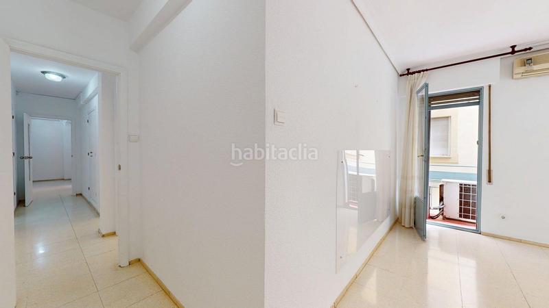Foto 7ff00237-2da3-4014-95e2-5d31b1d05a07. Piso  5 dormitorios, 2 baños y terraza en el Centro de cordoba cordoba en Córdoba