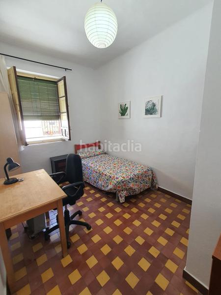 Foto 3dc1a254-0fe2-4fd4-b72c-17ece155e067. Piso  4 dormitorios, 1 baño en zona san lorenzo cordoba en Córdoba