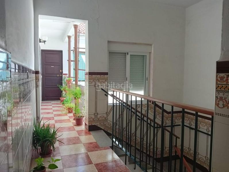 Foto b860f0d3-7df2-4e13-a6ba-f163d2114cdd. Piso  4 dormitorios, 1 baño en zona san lorenzo cordoba en Córdoba