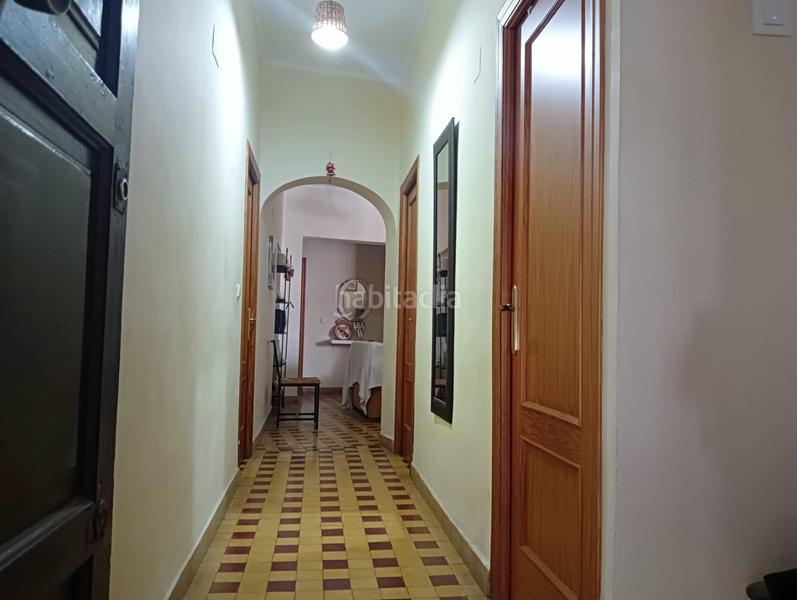 Foto df2610d0-448d-49fc-9821-0bc641b3cb77. Piso  4 dormitorios, 1 baño en zona san lorenzo cordoba en Córdoba