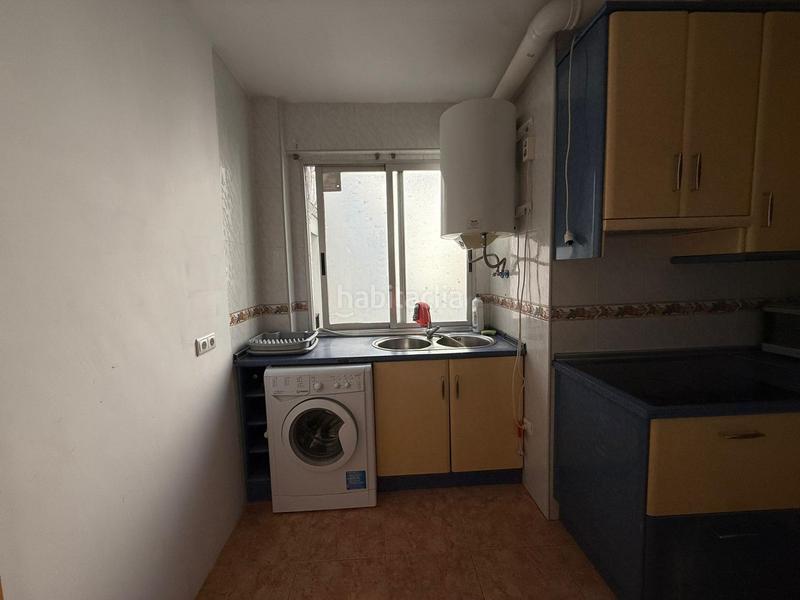 Foto 5a652af6-5f2d-4c94-9b67-f5eb93087ec6. Ático atico con terraza, 2 dormitorios y 1 baño en zona viñuelarescatado cordoba en Córdoba
