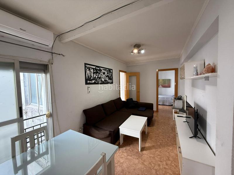 Foto 8f0a1a5f-5268-41fc-b5e0-d33ae269e7a0. Ático atico con terraza, 2 dormitorios y 1 baño en zona viñuelarescatado cordoba en Córdoba