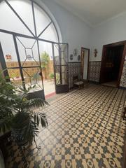 Maison  Plaza san agustin. Interesante casa de 6 dormitorios, 2 baños, plaza de garaje y 3