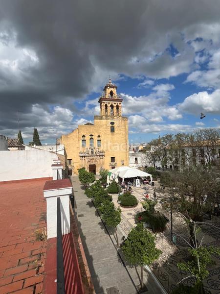 Foto 037b5569-b37c-4ac4-a487-ca720ed8e0cd. Casa interesante casa de 6 dormitorios, 2 baños, plaza de garaje y 3 plantas en zona san agustin cordoba en Córdoba