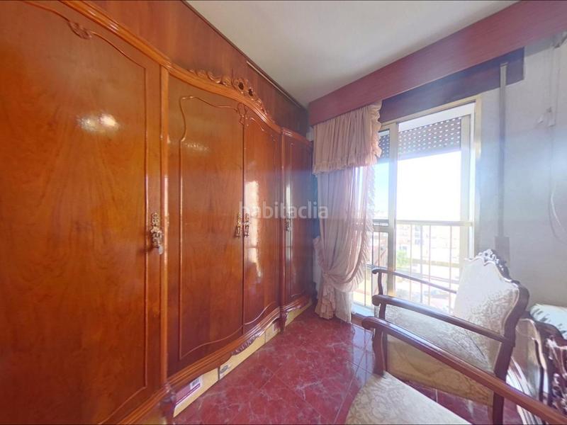 Foto 57608add-d3a7-4322-a955-cebe397cff8d. Piso dos pisos unidos, 6 dormitorios, 2 baños en zona carlos iii en Córdoba
