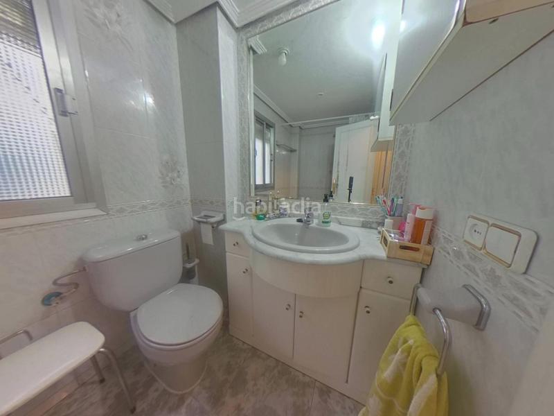 Foto 9bc926fa-2389-4830-b230-75b19de95a2e. Piso dos pisos unidos, 6 dormitorios, 2 baños en zona carlos iii en Córdoba