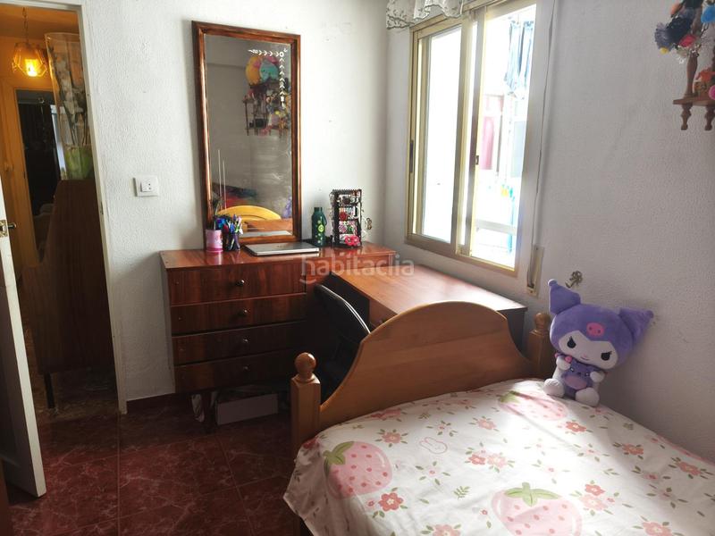 Foto abf2623f-5782-4c57-bf24-59f1b4a21813. Piso dos pisos unidos, 6 dormitorios, 2 baños en zona carlos iii en Córdoba