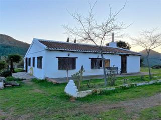 Masia a Almadén. Espectacular finca rustica de 40 hectáreas