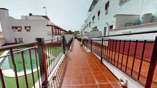 Casa adossada a Villafranca de Córdoba. Casa adosada  3 dormitorios, 3 baños, amplia terraza, garaje y p