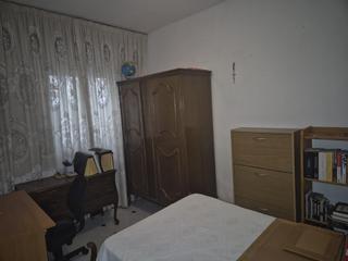 Piso  Calle de las badanillas. Piso bajo con 3 dormitorios y cochera opcional en el casco histo