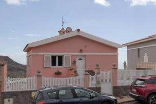Casa a El Goro - Ojos de Garza. Chalet con terraza y vistas al mar en piletillas