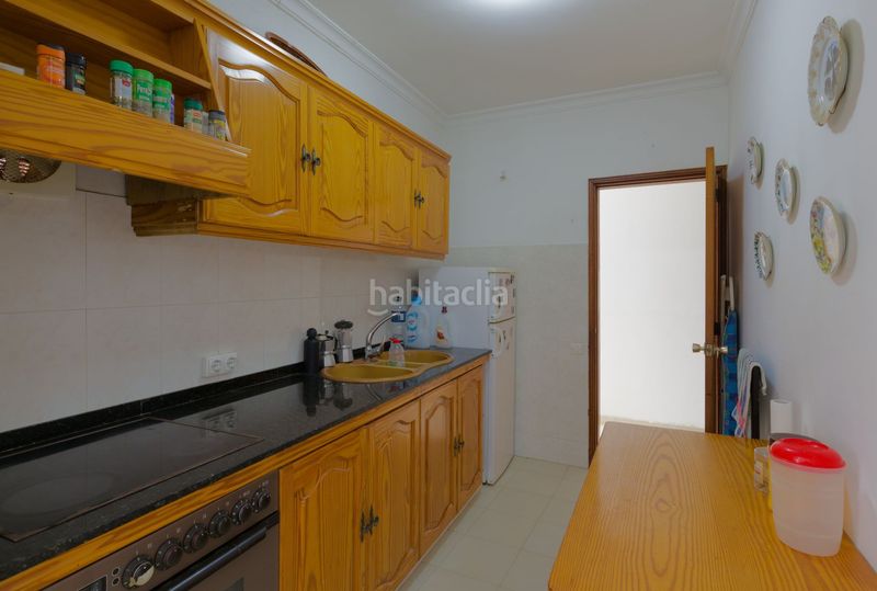Foto 4528c673-af67-411f-b3ba-88bf096678e3. Casa adossada a San Juan Telde