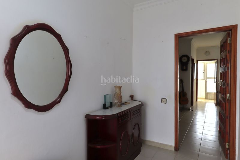 Foto d0354752-d41b-4d07-adde-10266898c3ce. Casa adossada a San Juan Telde