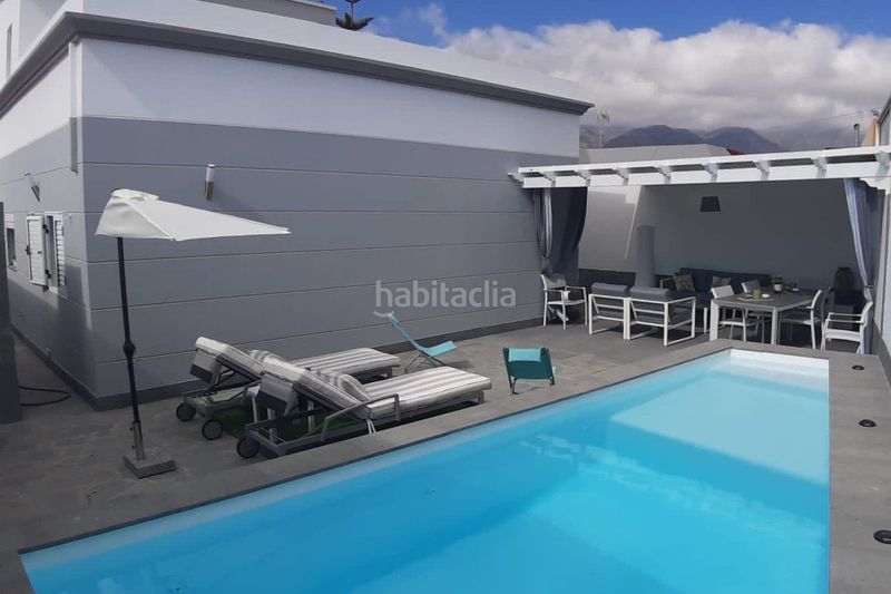 Foto 48ef67be-d4a6-48ea-8375-455083f637ef. Casa con riscaldamento piscina in la herradura - balcón de Telde Telde