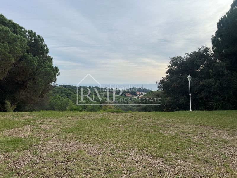 Foto 01dd9569-d0c8-4983-a9ea-fa03dba5bcb9. House in camí de can cabot de munt 2 in El Mirador-La Cornisa Sant Andreu de Llavaneres