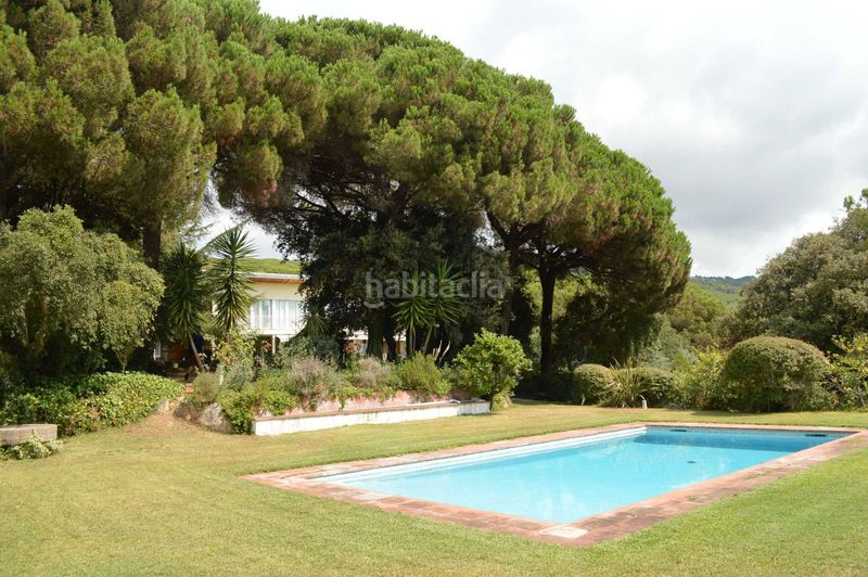 Foto 2ec225a3-64b1-4e74-b2de-16fc89adc5da. House in camí de can cabot de munt 2 in El Mirador-La Cornisa Sant Andreu de Llavaneres